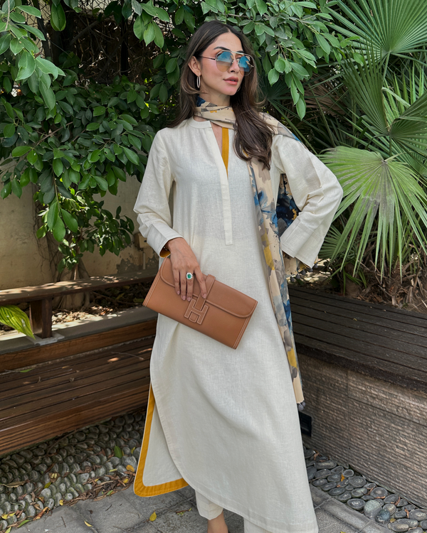 Ivory Two-Tone Set