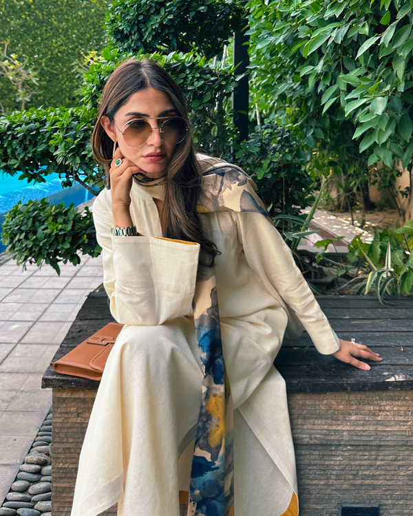 Ivory Two-Tone Set