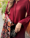 Rouge Embroided Thread Set